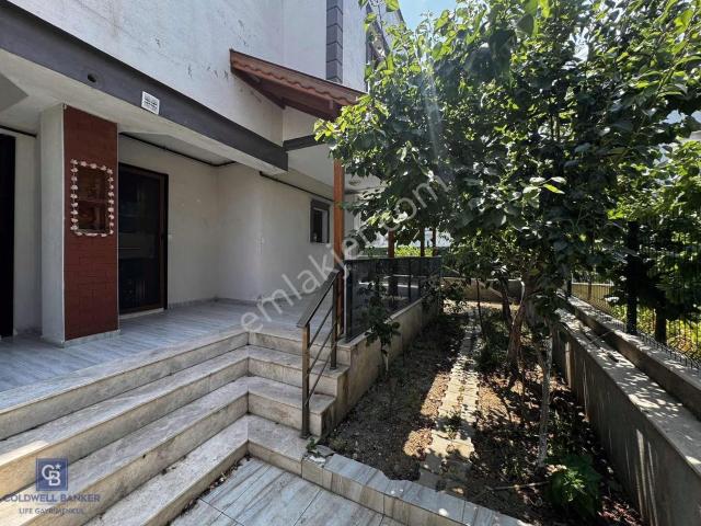 Yeni Foça Gencelli 2+1 Kiralık Villa