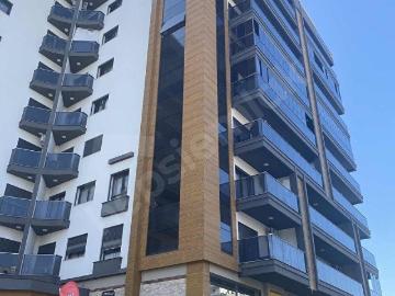 Yeni girne ve Anadolu cd yakını sıfır 3+1 daire