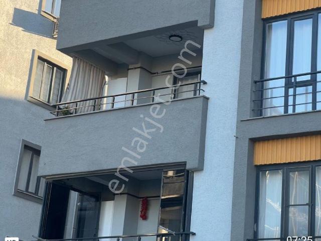 Yeni Hastane Yolunda Satılık 2+1 Daire