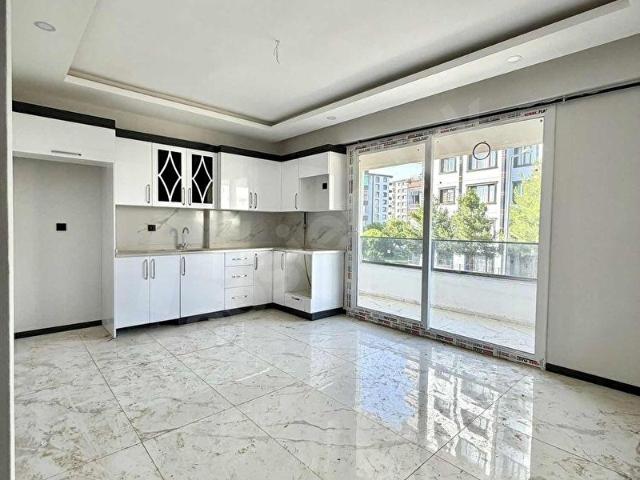 YENİ HAVALİMANI YAKN ZÜMRÜT KENT KARŞISI KİRALIK 2+1 SIFIR DAİRE