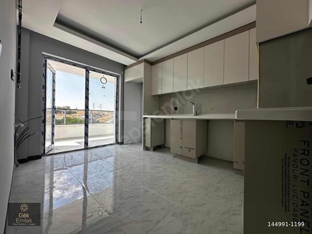 YENİÇİMŞİT MAH'DE YÜKSEK KİRA GETİRİLİ ! SIFIR ASANSÖR E.BANYO