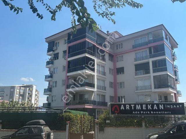 Yeni İstiklal Mah’de Site İçerisinde Havuzlu Daire