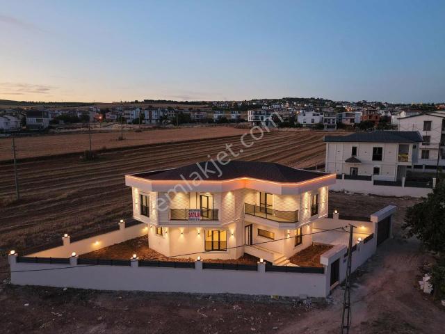 Yeniçiftlikte 2026 Sıfır 3+1 Villa | 328 M² | Kredi Uygun