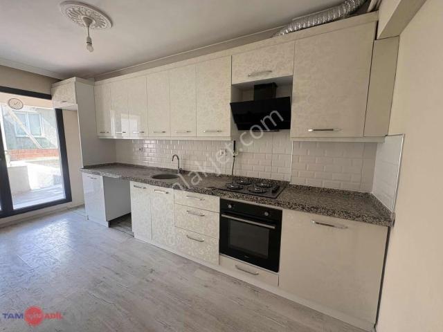 Yeni Karakol Mevkiisinde 110 M2 2+1 Kapalı M. Kiralık Daire