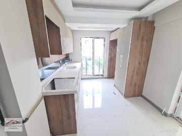 YENİKENT'TE ARA KATTA SIFIR 3+1 E.BANYOLU FIRSAT DAİRE!