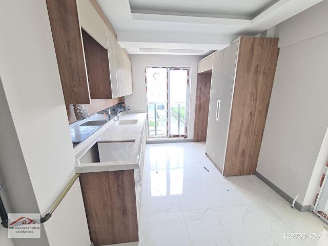 YENİKENT'TE ARA KATTA SIFIR 3+1 E.BANYOLU FIRSAT DAİRE!