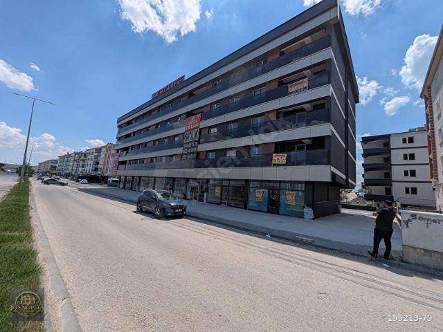 YENİKENT'TE CUMHURİYET BULVARINDA 200 M2 DÜKKAN