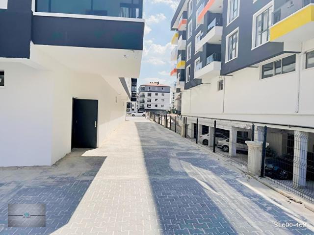 YENİKENT VURAL BAYLAN CADDE ÜZERİ ULTRA LÜKS SIFIR 3+1 DAİRE