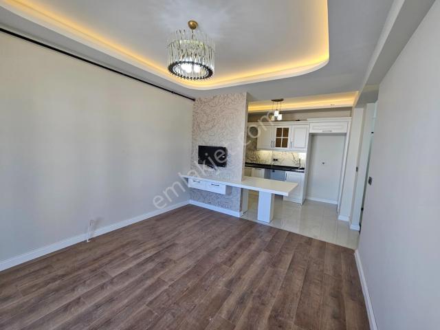 Yeni Rota Emlaktan Lüx Yapım Açık Mutfak 2+1 Daire