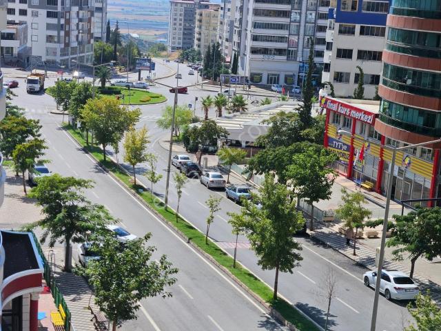 Yeni Rota Emlaktan Merkezi Harika Lokosyanda Satılık 4+1 Daire