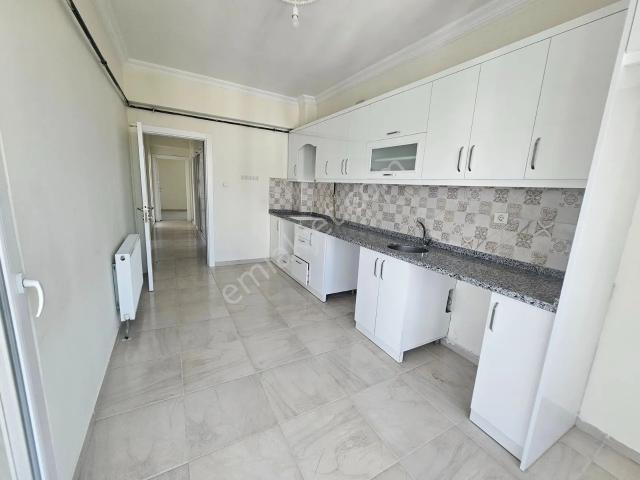 Yeni Rota Emlaktan Site İçi Kiralıık Dubleks