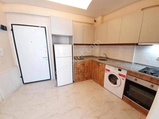 Yeni Rotadan Colesium Tower Da Eşyalı 2+0 Kiralık Daire
