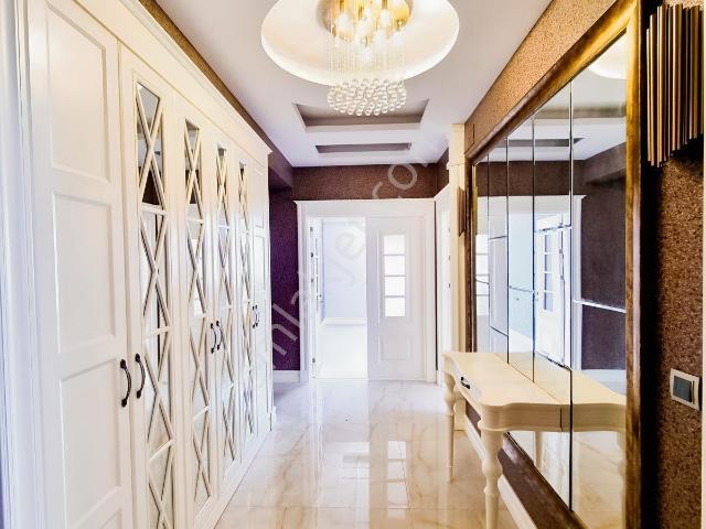 Yeni Rotadan Süleymanşah'ta Site İçi Satılık 4+1 Daire