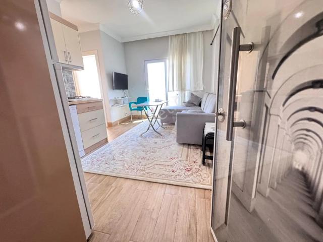 Yeni Rota'dan Üniversite Civarı Eşyalı 2+0 Kiralık Daire