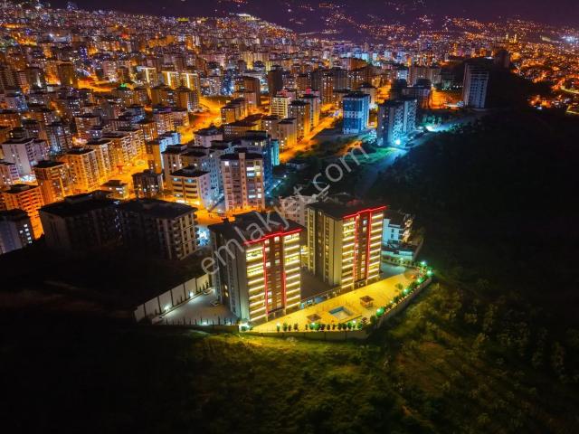 Yeni Rota'dan Vadi Mah. Site İçi, Manzaralı 5+1 Satılık Daire