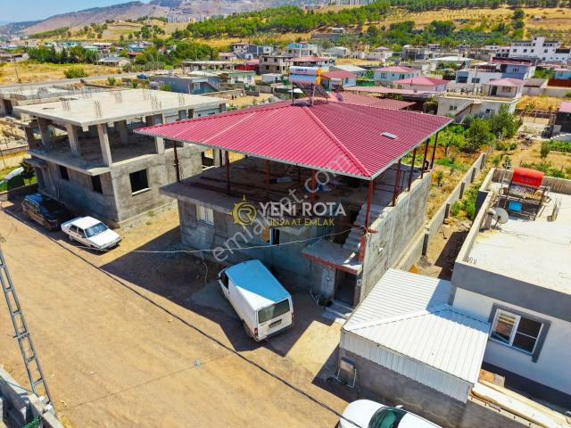 Yeni Rota'dan Yeşilyurt Mahallesinde Satılık Müstakil Ev