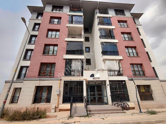 Yeni Üniversite Hastanesine Yakın Satılık Full Yapılı 2+1 Daire