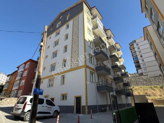 Yenicami Mahallesinde 2+1 Eşyalı Kiralık Daire*burcu Emlaktan