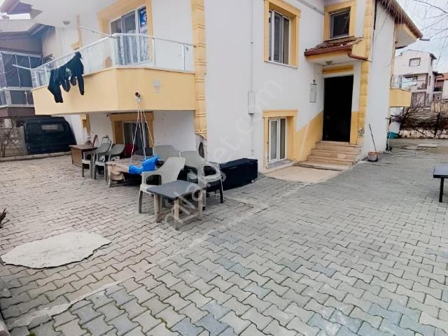 Yenice'de Ana Caddeye Yakın Müstakil Daire