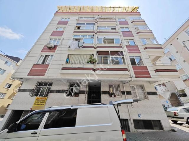 Yenibosna Çakmakduragında 3+1 Tek Daire Üzeri Teras Kat