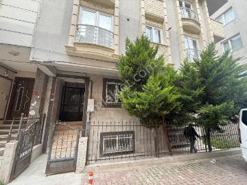 Yenibosna Merkez Satılık 2+1 Bahçe Kat Daire