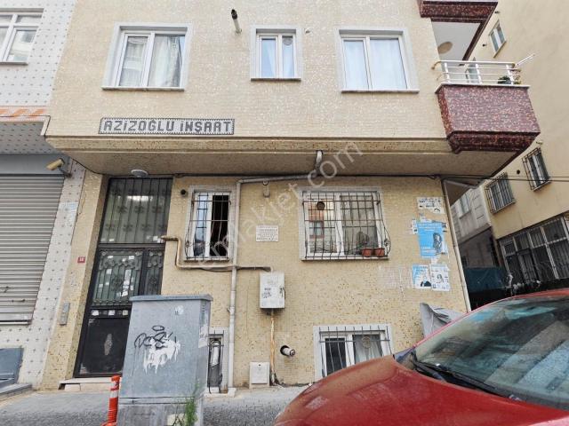 Yenibosna Pazar Pazarı Okul Yolunda 1+1 Kiralık Yüksek Giriş