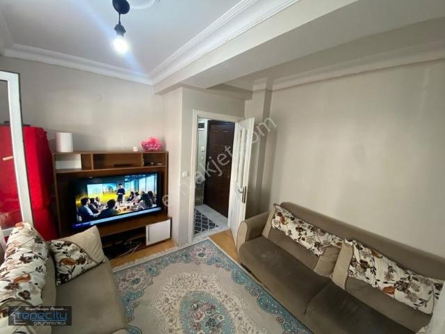 Yenibosna Radar'da Satılık Daire 1+1 70 M2