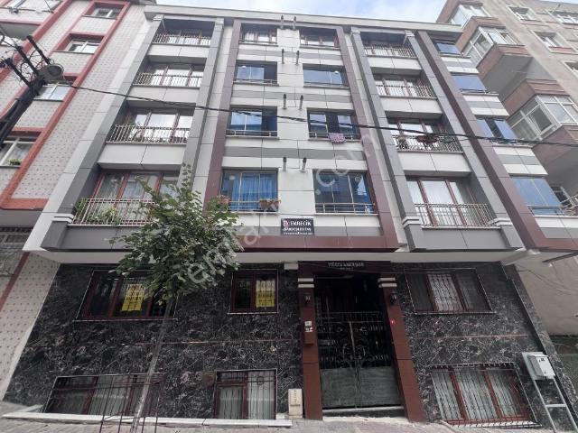 Yenibosna Zafer Mah 2+1 Giriş Katı Kiralık Daire