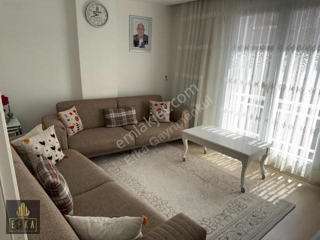 Yenibosna'da Kiralık 1+1 Eşyalı Daire Merkez Cami Yakını