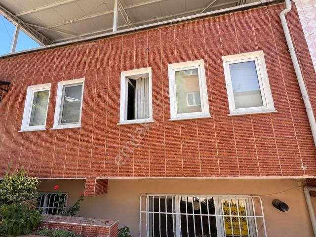 Yenibağlar Mahallesinde 90 M² Bahçe Kullanımlı Ferah 2+1!