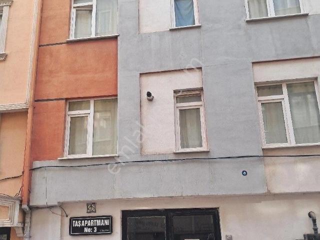 Yenibağlarda Açıköğretim Bürosu Yanında Kiralık Bakımlı Ve Güzel 1+1 Daire