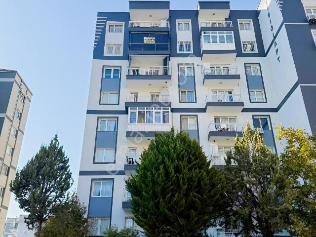 Yenigün Mh. Site İçi Asansörlü 3+1 Ara Kat Kiralık Daire