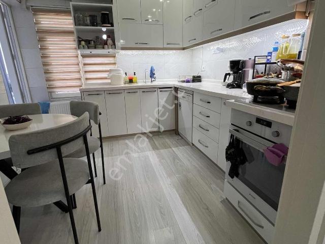 Yenigün Dibi Kızılarık Harika Manzaralı Geniş Doğalgazlı Daire