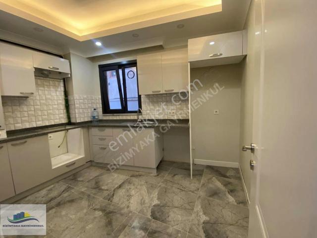Yenidoğan Mh Acil Kiralık 2+1 Yüksek Giriş Daire