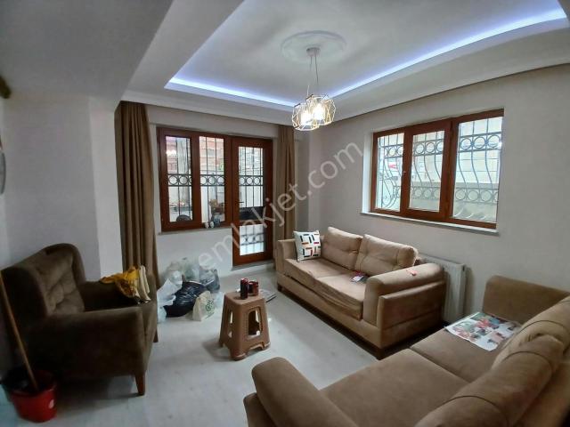 Yenidoğan'da 2+1 Kiralık Bahçekat Daire