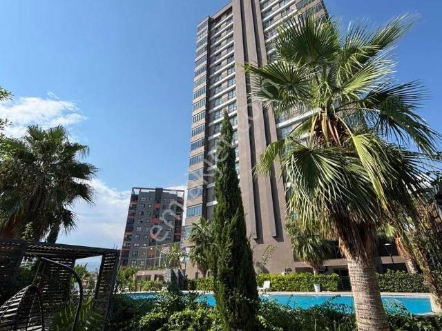 Yenieşhir'in Prestijli Projesinde 12. Katta Geniş 4+1 | 165 M²