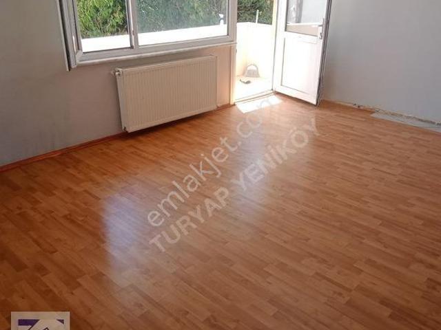 Yeniköy De Kiralık 2+1.daire+temiz
