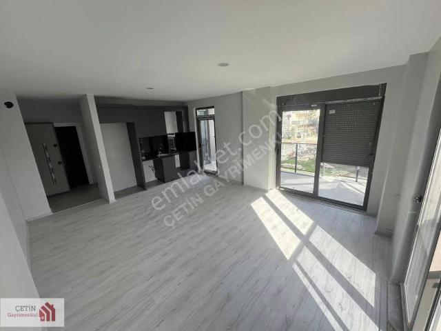 Yeniköyde Satılık 1+1 Sıfır, İskanlı, Krediye Uygun Daire