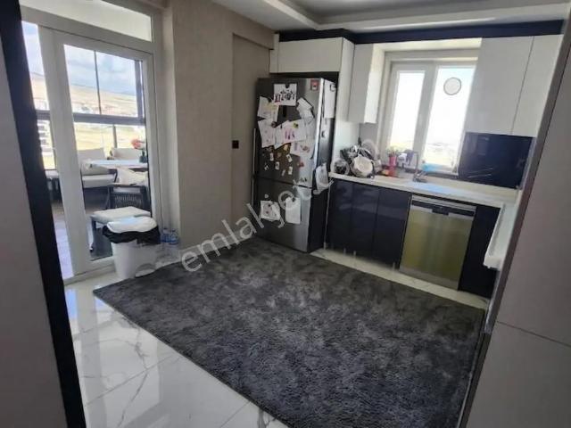 Yenikent Fevzi Çakmak Mh 4+1 Full Yapı E.banyolu G.odalı Daire
