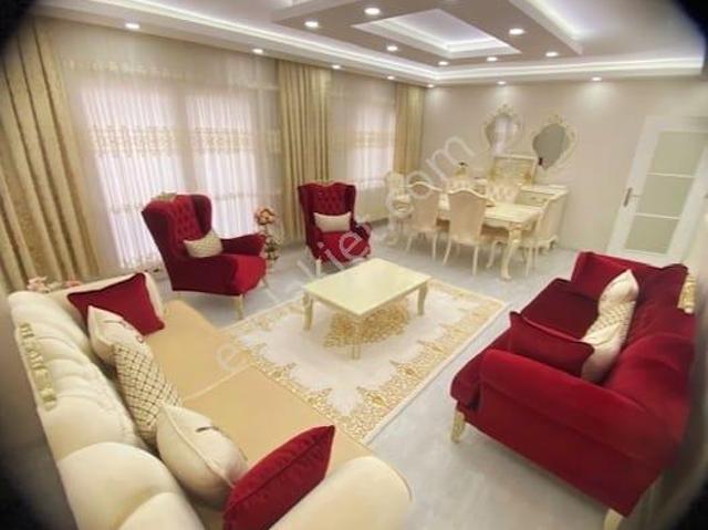 Yenikent Mah Ferah Geniş 200 M² 5+1 Dubleks | 2 Mutfak | 2 Banyo