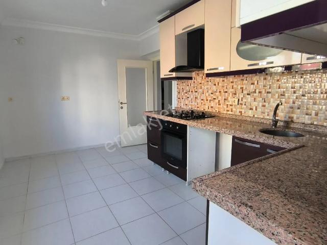 Yenikent'de Sena Emlak'tan Kat'da Geniş 4+1 Kiralık Daire