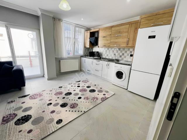 Yenikent'te Eşyalı Klimalı 1+1 Daire
