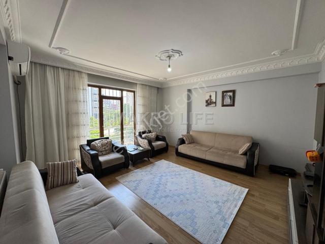 Yenihal Toptancılar Civarı Acil Satılık 3+1 Ara Kat Hasarsız Daire