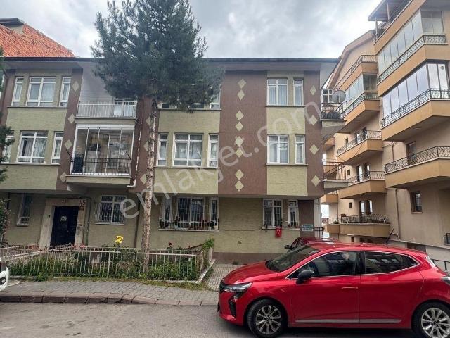 Yenimahalle Tepealtı Mh Mohaç Sk Ankara Şehir Manzaralı 3+1 125 M2 Satılık