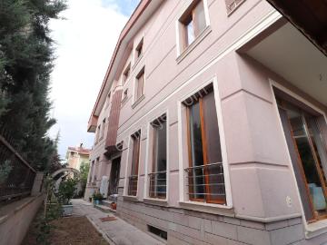 Yenimahalle Yeni Batı Mahallesi 10+1 Satılık Villa