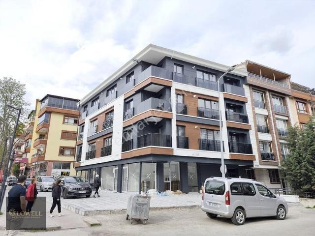 Yenimahalle Çarşı Caddesi'nde Sıfır Binada Kiralık 1+1