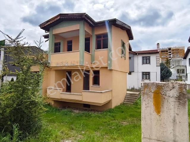 Yenimahalle Ata Mahallesi'nde Natamam Satılık Villa.