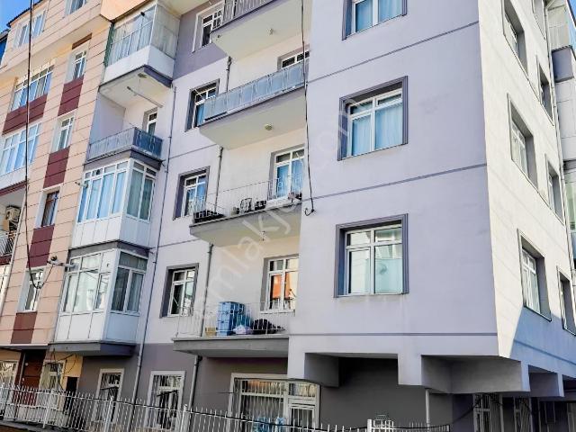 Yenimahalle Karşıyaka Mahallesinde Boş 3+1 Kiralık
