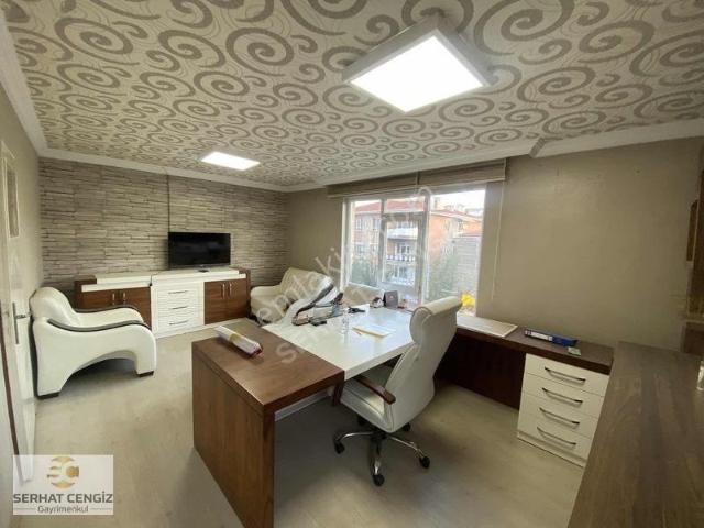 Yenimahalle Ragıp Tüzün Cad. Satılık 2+1 Daire