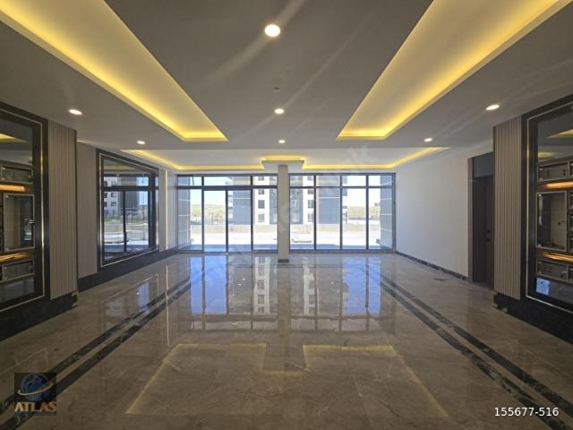 Yenimahalle'nin Gözde Konumunda Sıfır 4+1 Satılık Daire